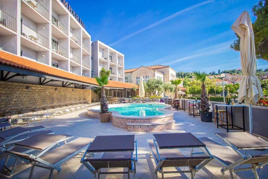 Hotel Lumbarda Dış mekan fotoğraf