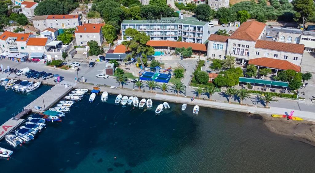 Hotel Lumbarda Dış mekan fotoğraf