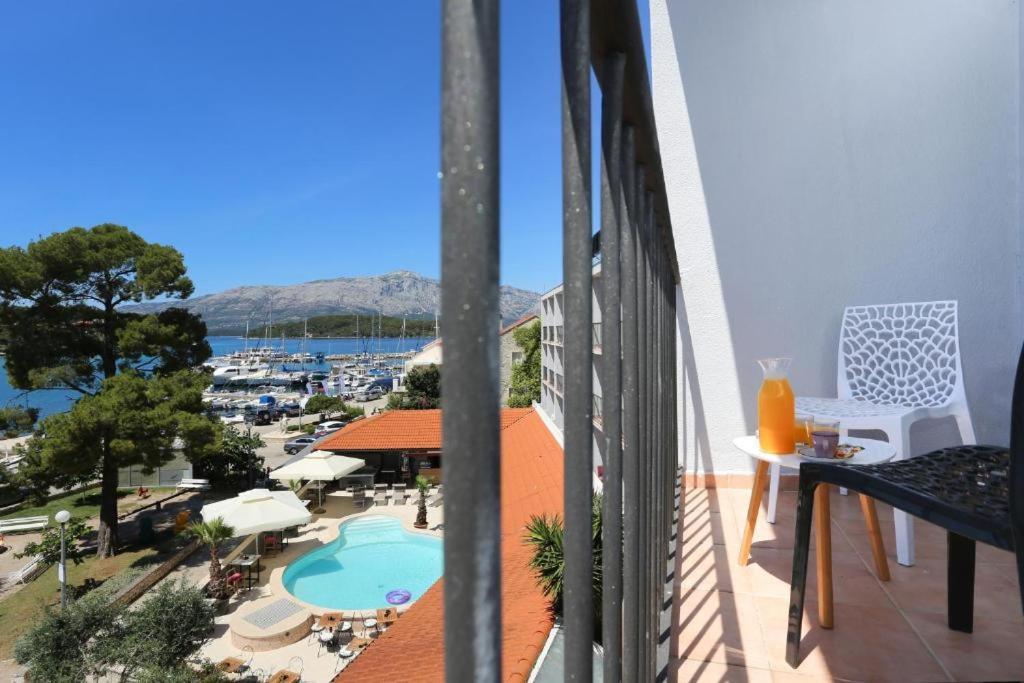 Hotel Lumbarda Dış mekan fotoğraf