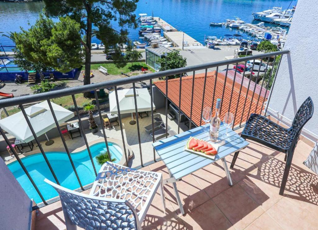 Hotel Lumbarda Dış mekan fotoğraf